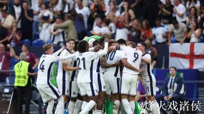 前曼联和英格兰中场林加德在首尔足球俱乐部告别中进球