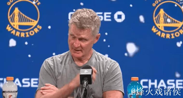 科尔谈梅尔顿：他的防守很出色，并且他决策果断&基本功扎实